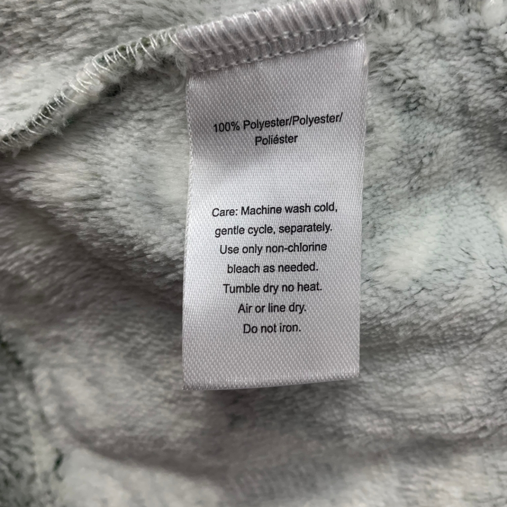 NWT Berkshire Blanket Co. Sz S Grey & Ivory Paisley Filigree Robe - Picture 7 of 7